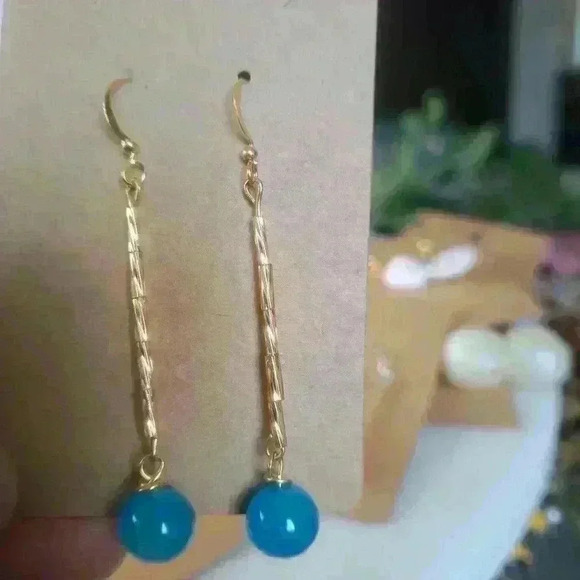 Goldplatedhook with glass  beads earri gs - Picture 4 of 4